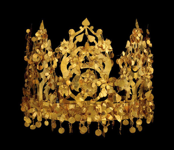 Collapsible queen / princesses' crown
