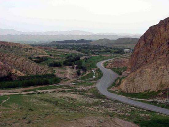 The approach to charming Dargez