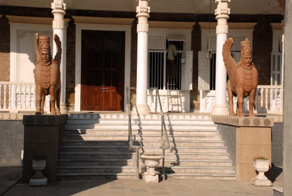 New entrance stairway
